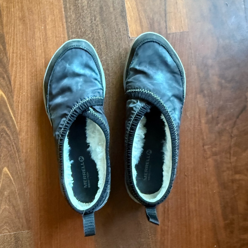 Merrell Black Fleece-Lined Slip-Ons